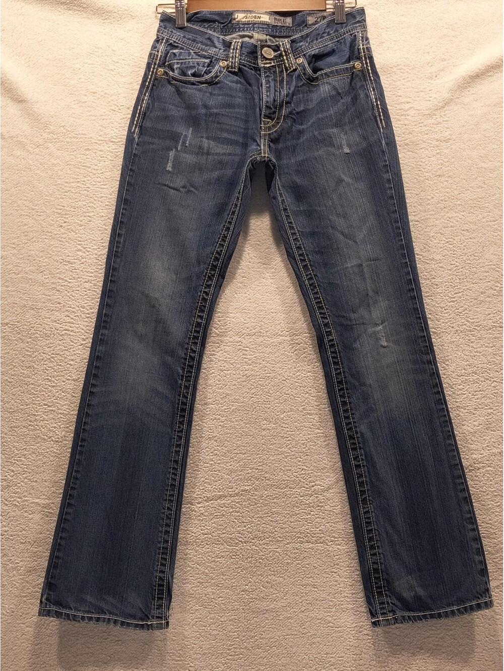 BKE Buckle Aiden Slim Boot Cut Jeans Medium Wash Size 27R (27x30) 100% Cotton